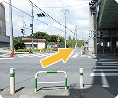 丸山駅からお越しの方へ